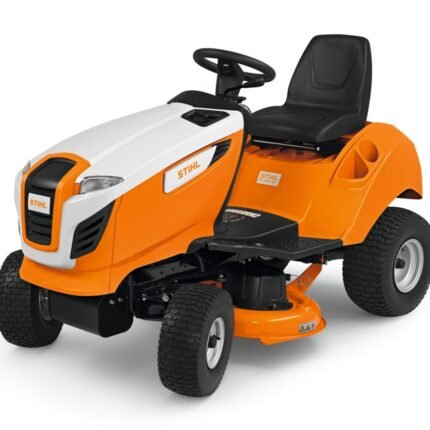 STIHL RT 4097 Rasentraktor Vorderansicht 95 cm Schnittbreite