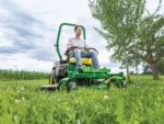 John Deere Z530M – Zuverlässiger Zero-Turn-Mäher mit 122 cm Accel Deep™ Mähwerk und Kawasaki Motor – Bild 3