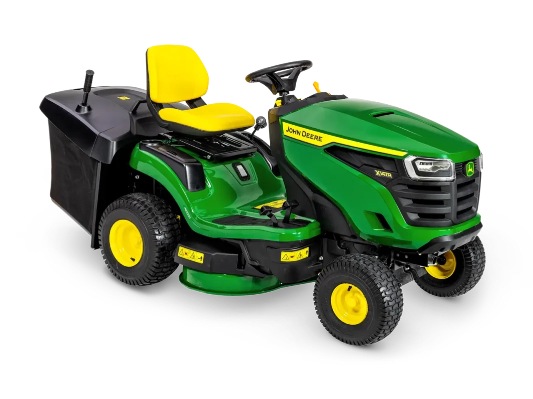 John Deere X147R Aufsitzrasenmäher Vorderansicht mit 92 cm Mähwerk