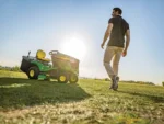 Aufsitzrasenmäher John Deere X350R mit Heckfangsystem 107 cm – Hydrostatisches Getriebe K46 – Bild 4
