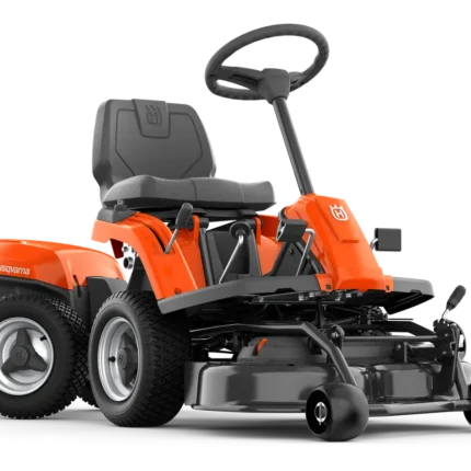 Husqvarna R 112iC Rider Akku-Aufsitzmäher auf gepflegtem Rasen