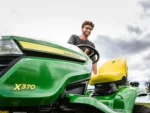 Aufsitzrasenmäher John Deere X370 Hydrostat 107 cm – Servolenkung & Hydraulikhub – Bild 5
