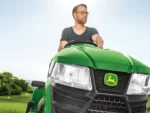 Aufsitzrasenmäher John Deere X380 – Schnittbreite 122–137 cm, hydrostatisches K58-Getriebe – Bild 6