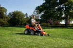 Husqvarna Rider R 214T – Leistungsstarker und vielseitiger Frontmäher – Bild 4