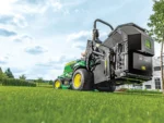 Diesel-Gartentraktor X950R mit Heckauswurf und 137 cm Mähdeck – John Deere – Bild 7